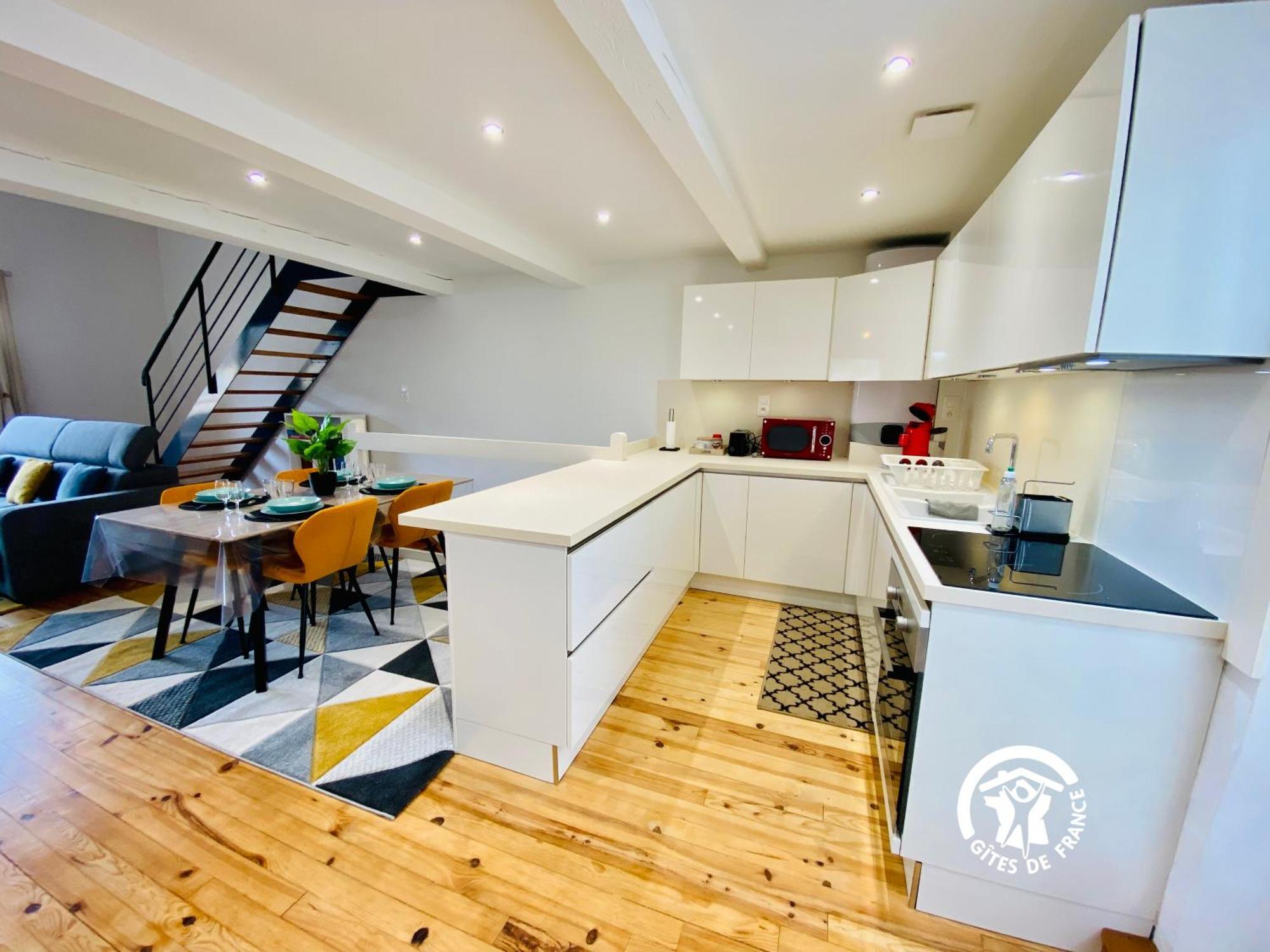 Loft Cocon Climatise - Imprenable Vue Sur Le Chateau Comtal การ์กาซอน ภายนอก รูปภาพ