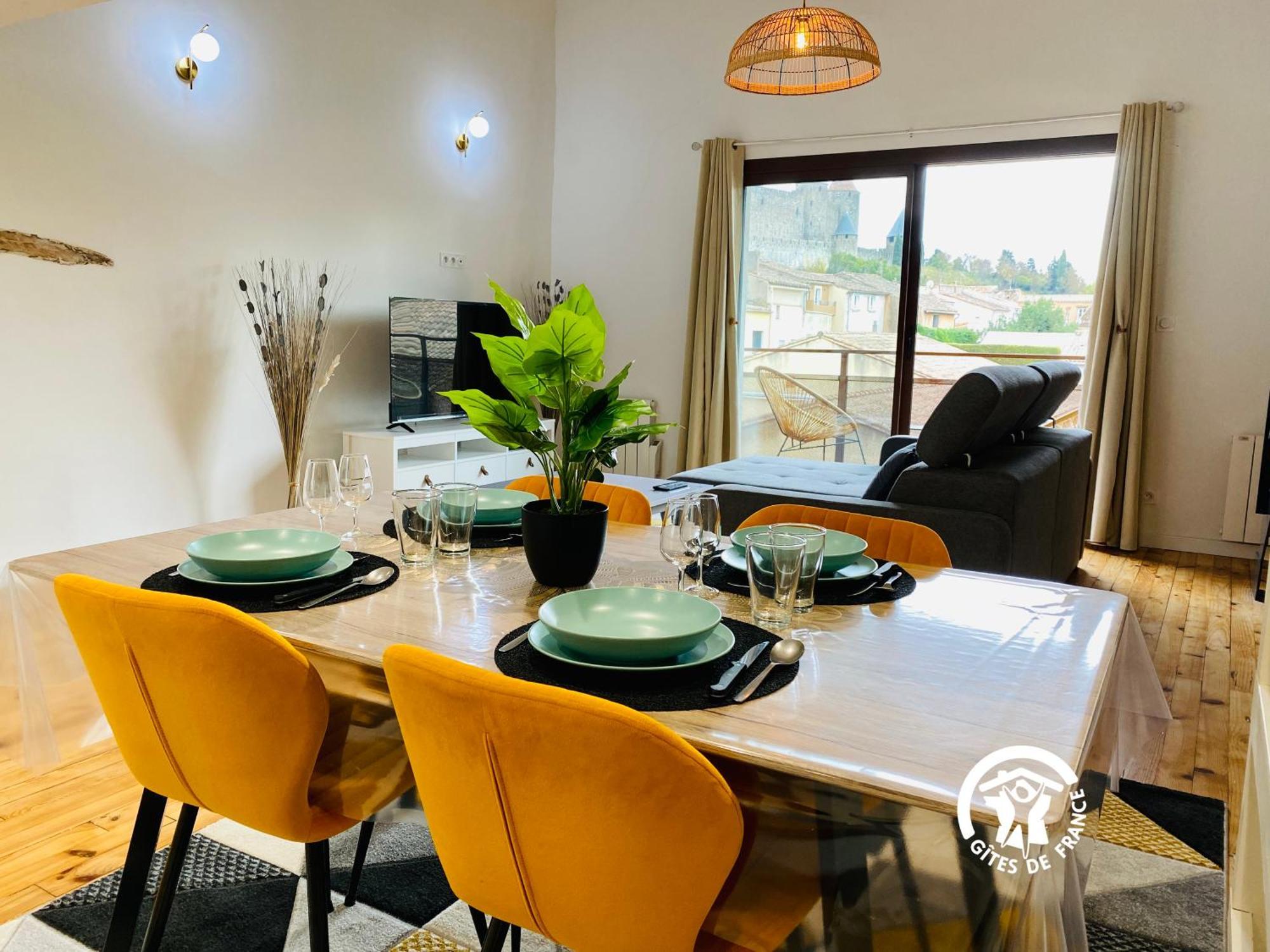Loft Cocon Climatise - Imprenable Vue Sur Le Chateau Comtal การ์กาซอน ภายนอก รูปภาพ